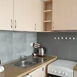 Paralax מלון