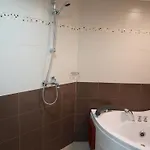 Paralax Szálloda